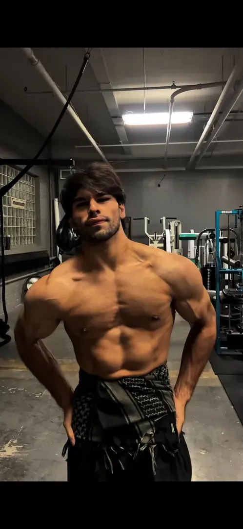 Boeshi now, standing in a gym